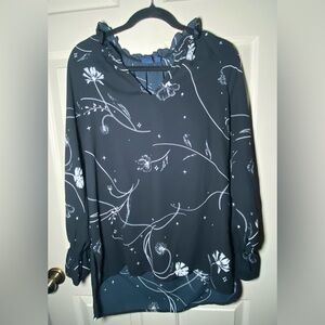 Kaari Blue Top v-neck Long Sleeve elastic cuff Blouse‎ women's Black Pattern, M